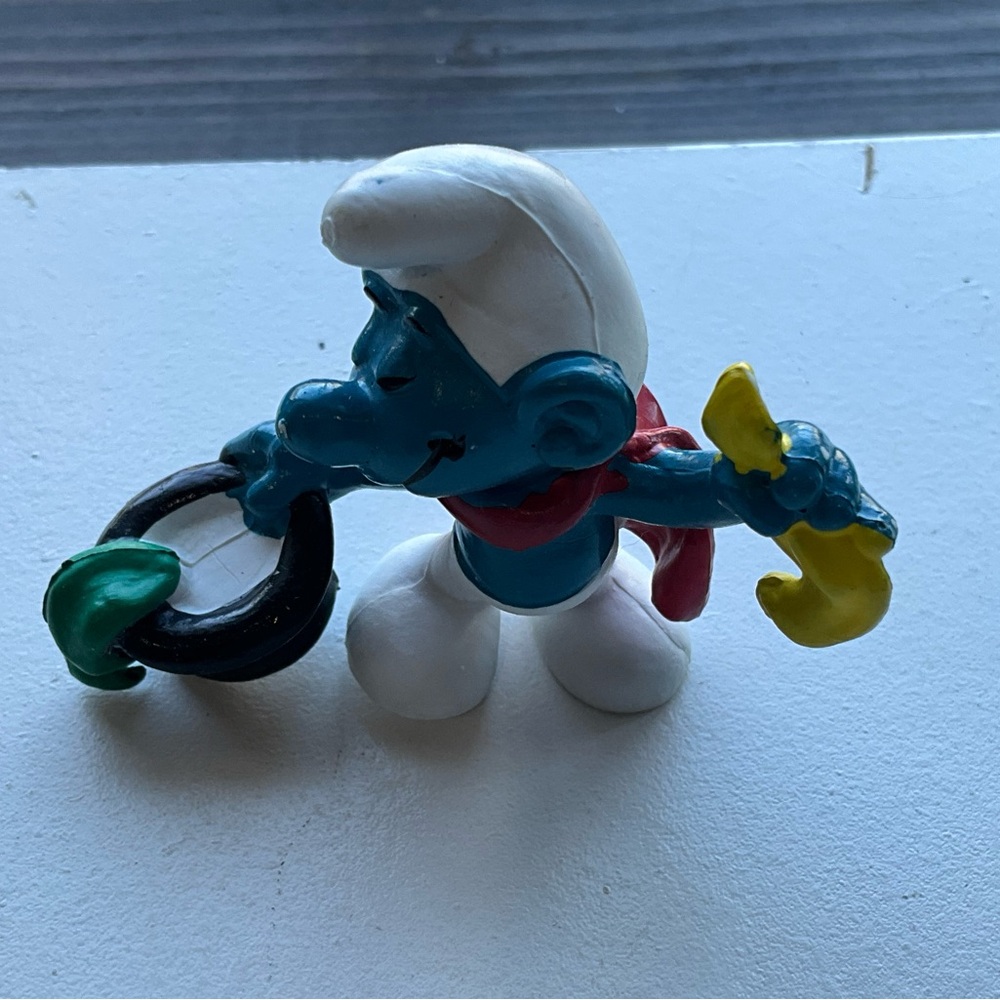 Vintage 1979 Peyo Schleich Magician Smurf PVC Figure Hong Kong